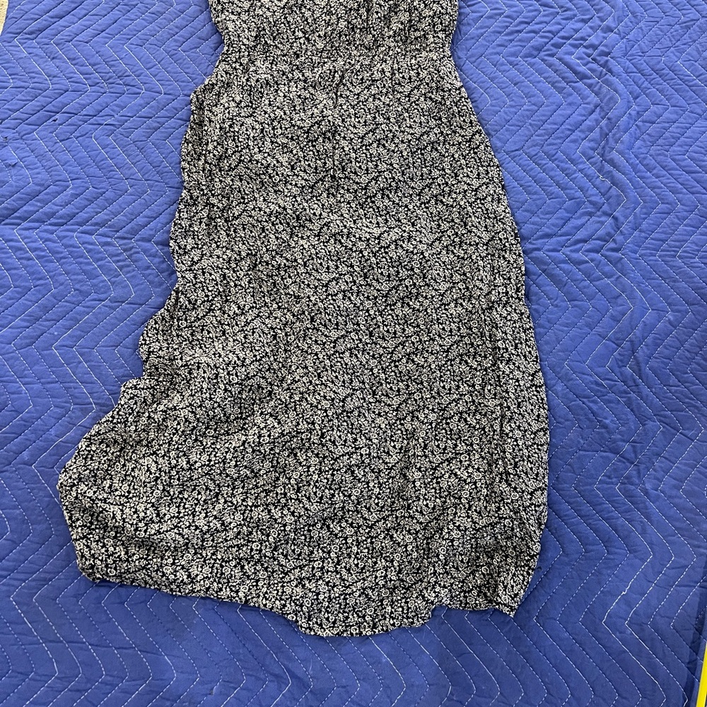 Elegant Navy and White Floral Dress